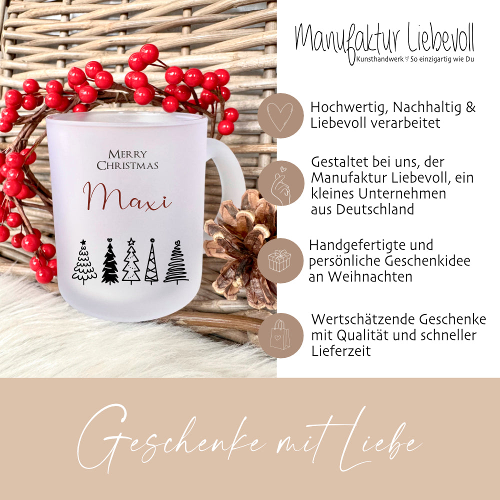 Merry Christmas Glasasse mit dem Namen personalisiert und Tannen gestaltet