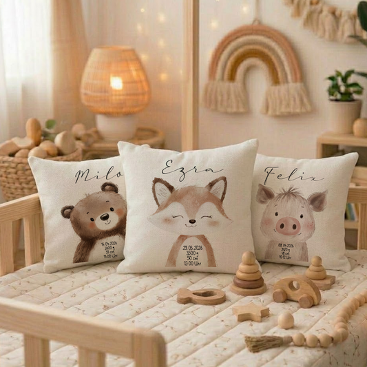 Personalisiertes flauschiges Babykissen mit Geburtsdaten – Waldtiere 40x40cm inkl. Füllung