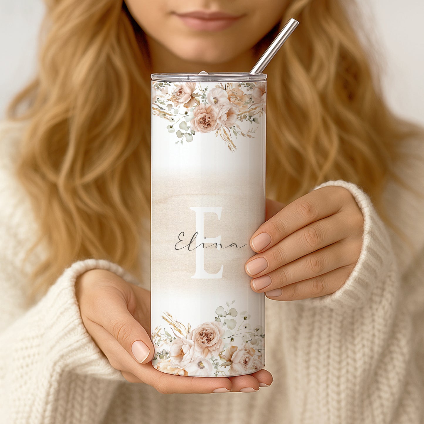 Personalisierter Thermobecher mit Namen & Initialen Boho Floral Edelstahl Kaffeebecher to go mit Strohhalm Geschenk für Frauen u. Mädchen