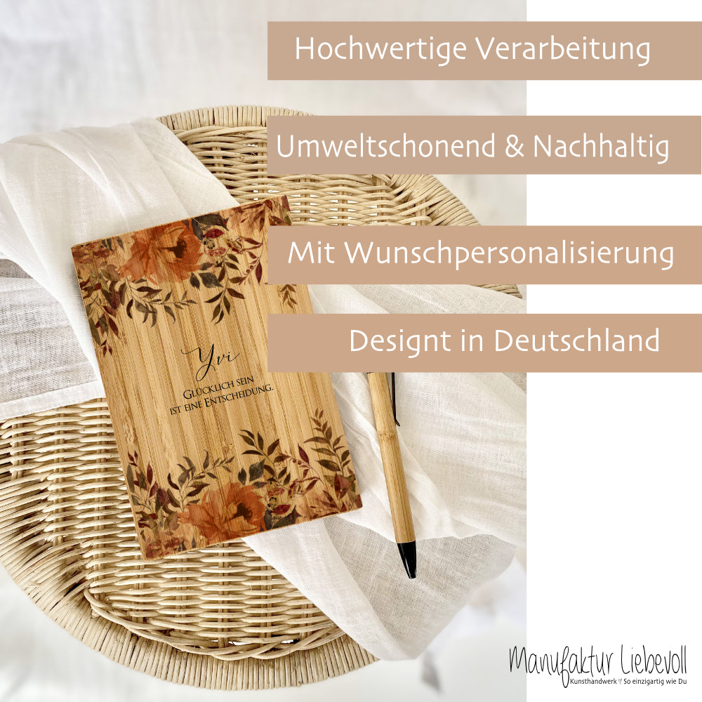 Notizbuch "Glücklich sein" mit Namen und Blumen | Personalisiertes Buch aus Bambus und Kugelschreiber | Persönliche Geschenkidee für Sie