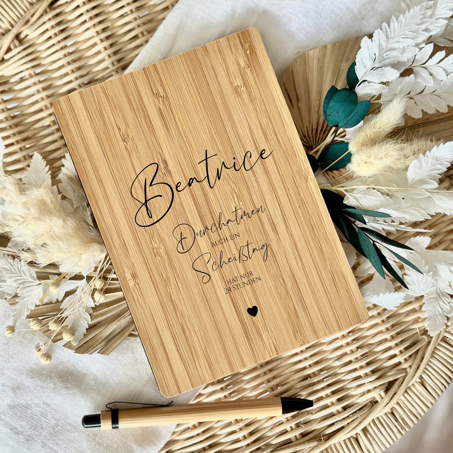 Notizbuch "Durchatmen" Tagebuch mit Namen Spruch A5 Journal Mädchen Frauen Männer Teenager Geschenk Schreibheft Journal Kugelschreiber