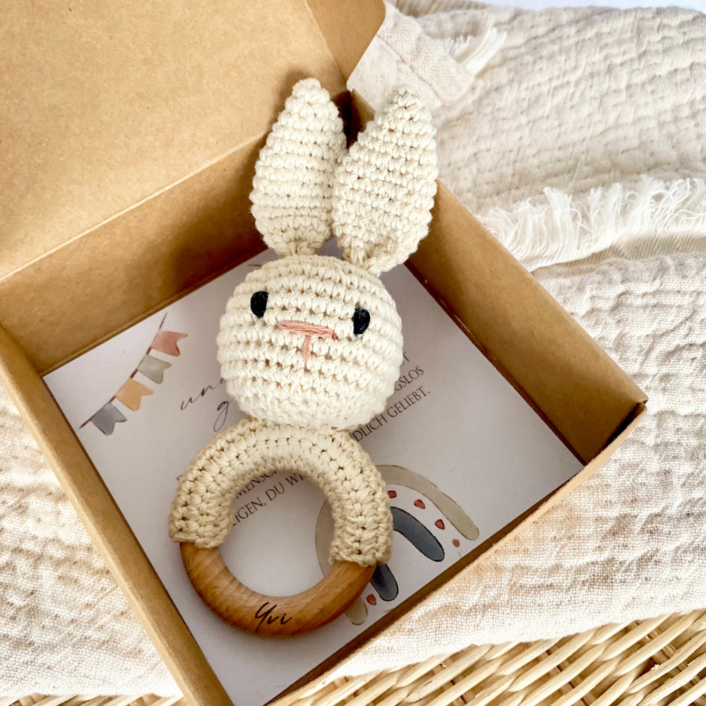 Geschenkset für Babys zur Geburt, Personalisierte Rassel mit Geschenkschachtel, Motiv: Maus