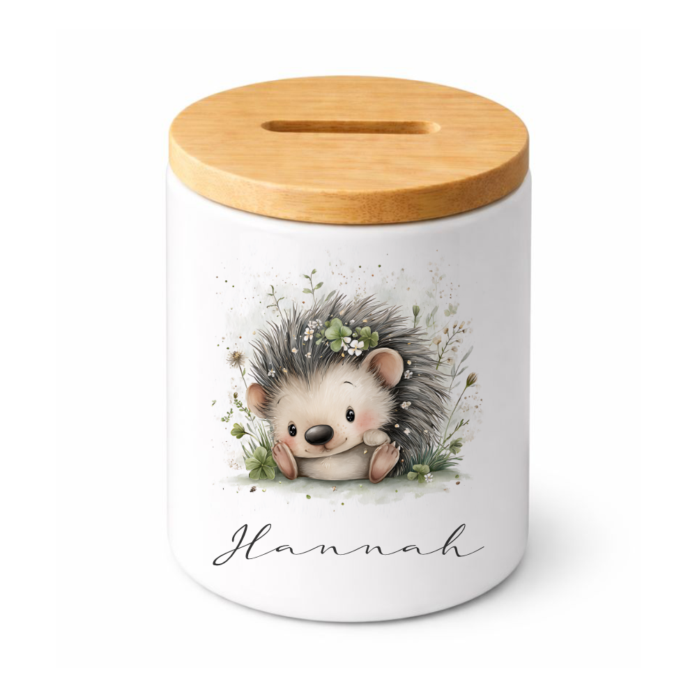 Personalisierte Keramik-Spardose mit Bambusdeckel für Kinder & Babys | Individuelles Geldgeschenk mit Namen | Motive: Igel, Faultier, Otter, Ente, Küken