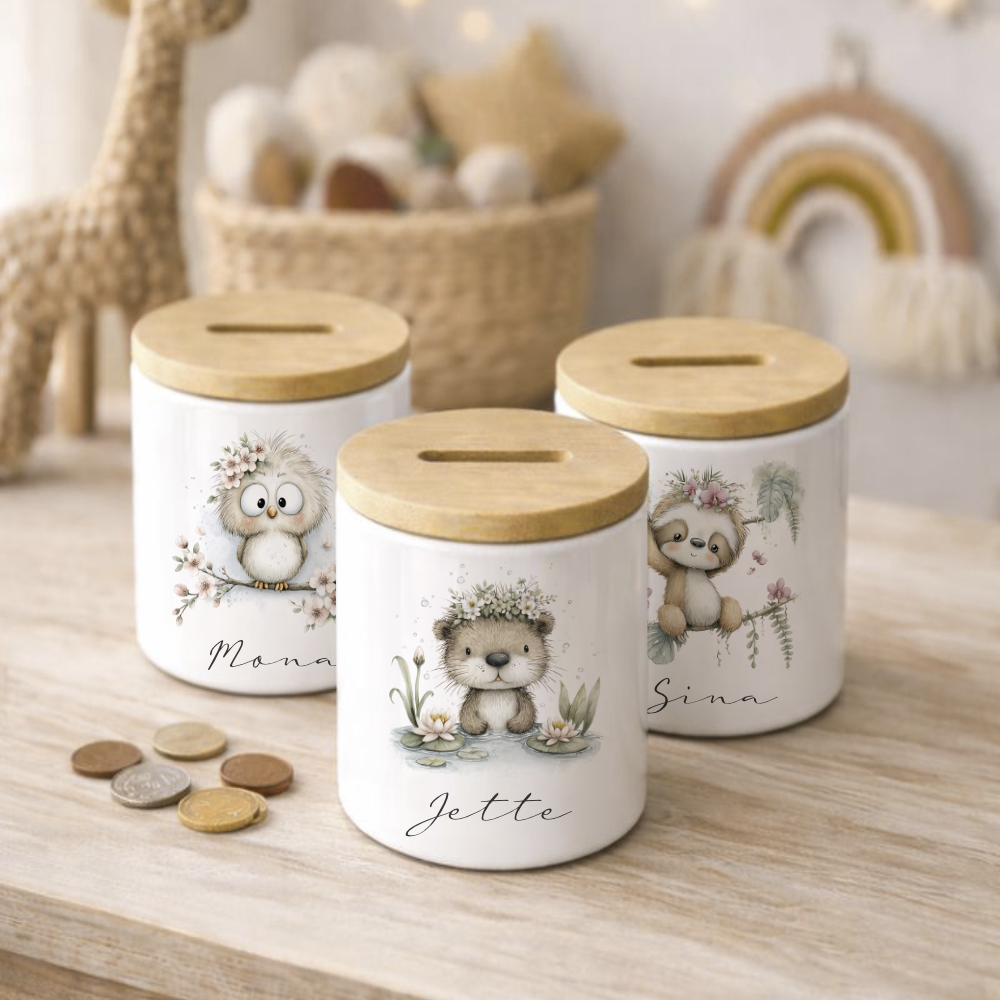 Personalisierte Keramik-Spardose mit Bambusdeckel für Kinder & Babys | Individuelles Geldgeschenk mit Namen | Motive: Igel, Faultier, Otter, Ente, Küken