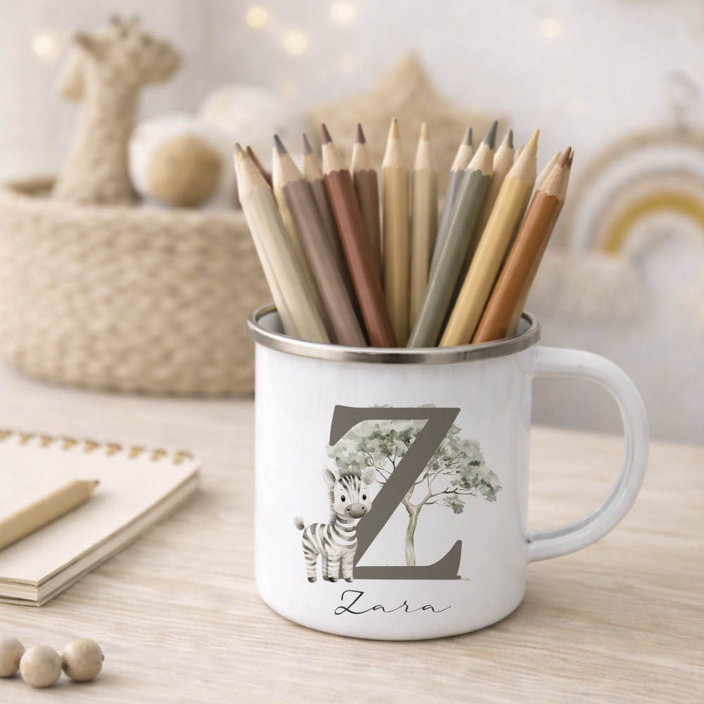 Personalisierte Emaille Tasse mit Namen & Buchstabe – Süße Safari Motive im Boho-Stil – Bruchsicherer Kinderbecher 300ml