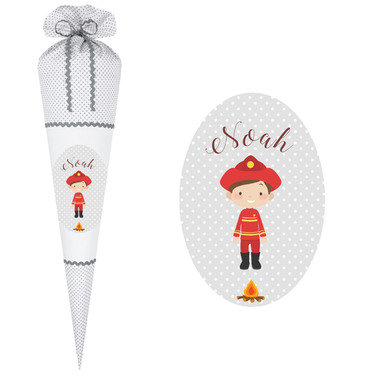 Schultüte "Feuerwehrmann" mit Namen des Kindes | Nachhaltige Stoffschultüte aus strapazierfähigen Stoff genäht | Optional mit Füllkissen und Spitzenschutz