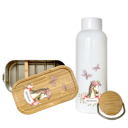 Trinkflasche mit Pony u. Namen für Kinder | Personalisiertes Geschenk für Mädchen u. Jungen mit Pferd | 500 ml Isolierflasche aus Edelstahl mit Bambusdeckel | Als Set verfügbar mit Brotdose