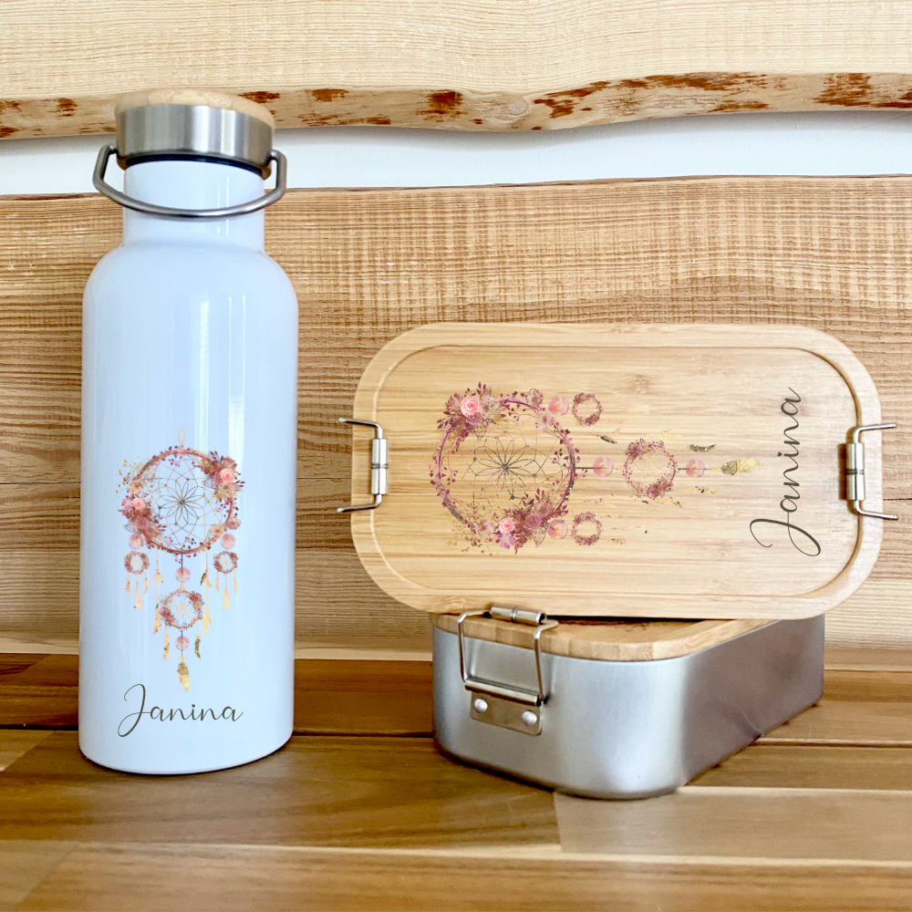 Set als Geschenk. Personalisiertes Trinkflasche und Brotdose.