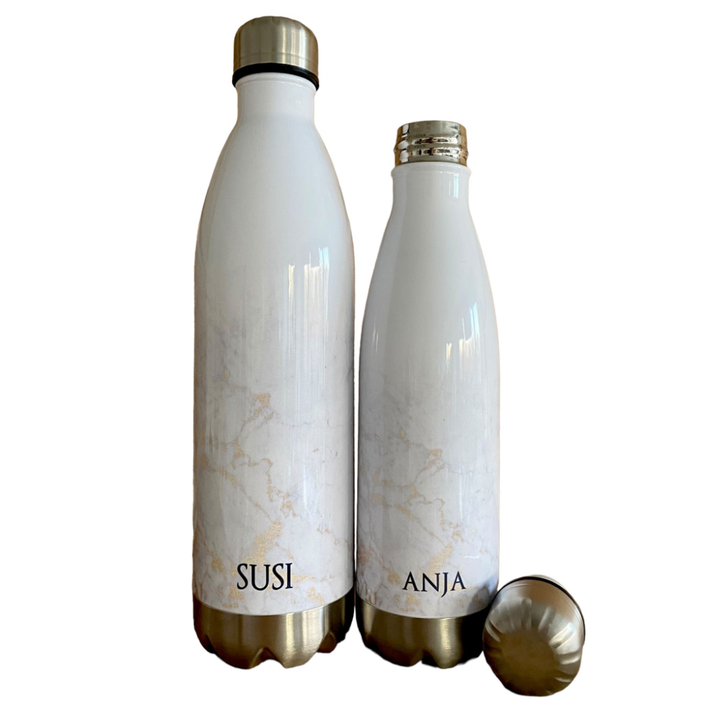 Personalisierte Wasserflasche mit Namen bedruckt.