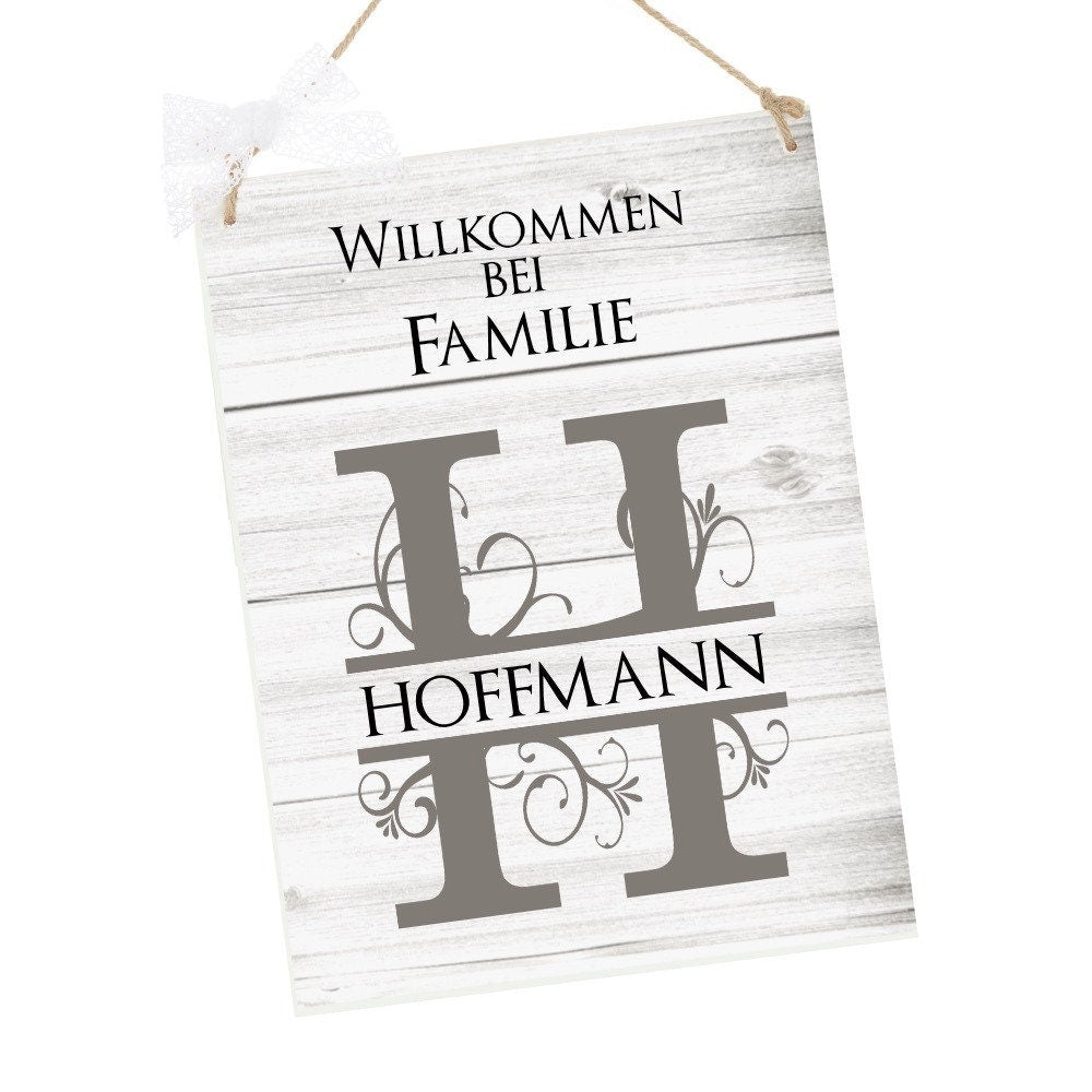 Türschild mit dem Namen der Familie | Besonderes Familienschild für die Haustür | Besondere Geschenkidee | 2 Größen zur Auswahl