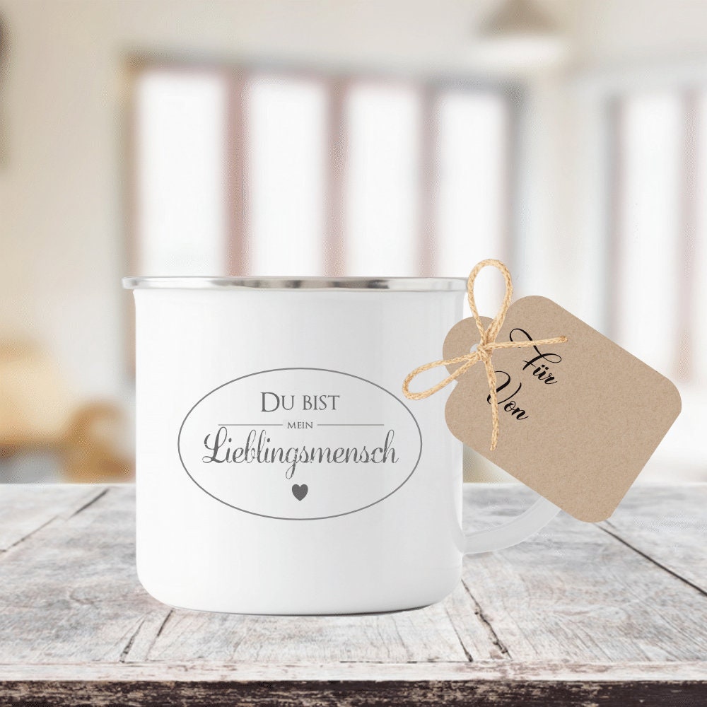 Tasse aus Emaille "Du bist mein Lieblingsmensch" | Besondere Geschenkidee für Frauen, Paare u. die beste Freundin | Tassengeschenk inkl. Geschenkanhänger zum Beschriften