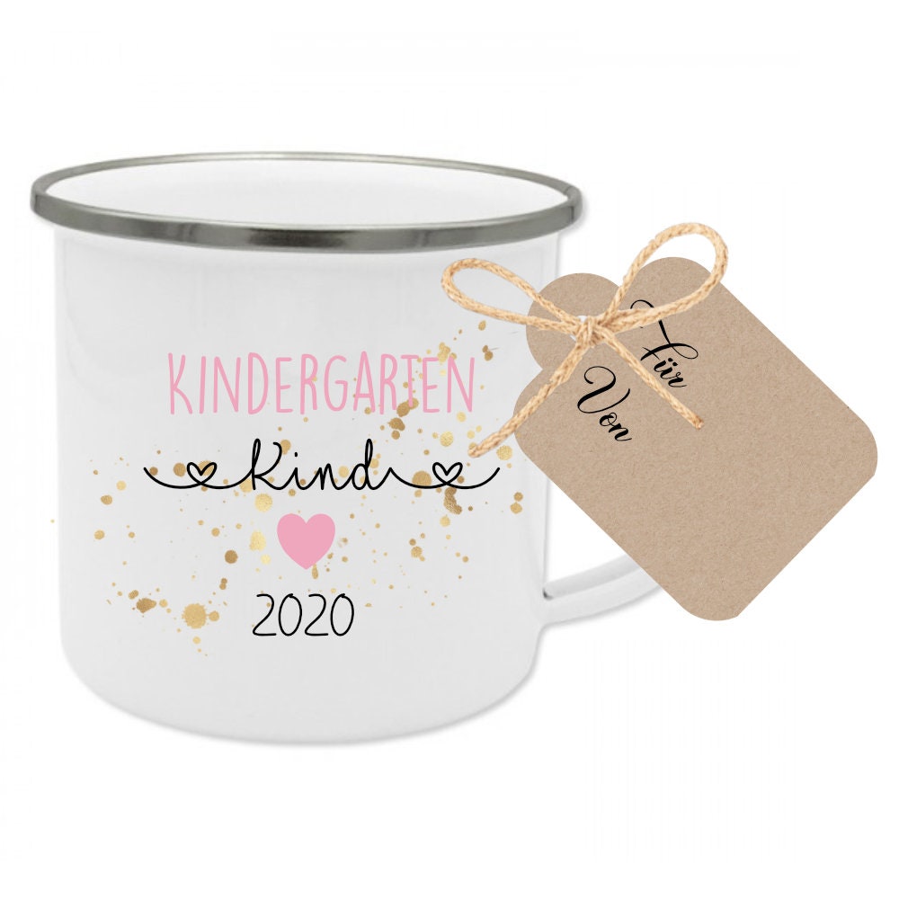 Tasse "Kindergartenkind" mit Namen für Kinder | Originelles Geschenk für Mädchen u. Jungen | Geschenk zum Kitastart | inkl. Geschenkanhänger | 2 Farbvarianten zur Auswahl